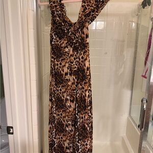 Fashion Nova Leopard Print Midi Dress